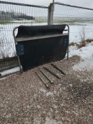 Przegroda do Przyczepy dla Koni* Zwierząt