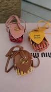 Breloki do torebki miu miu