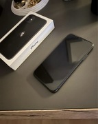 iPhone 11 czarny 64GB