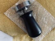 Tamper z regulacja ciśnienia 