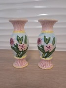 Wazoniki fajansowe, malowane, 2 szt., do sprzedania