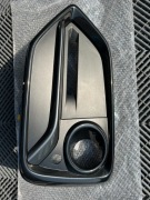 Kratka (ramka halogenu) przednia zderzaka do Honda Civic X prawy