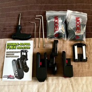 Kabura wieszak DAA Flex prawa, czarna, zestaw