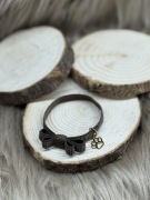 Bransoletka kokardka z zawieszką