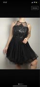 Sukienka wieczorowa halter czarna odkryte studniówka Chi Chi London m 38 40