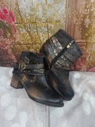 Botki damskie Laura Vita skórzane czarne rozmiar 40 na obcasie