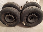 4 felgi z zimowymi oponami Mercedes 