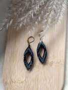 Kolczyki z japońskich koralików.