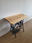 Stolik Pfaff po renowacji Żeliwny Jesion Industrial Vintage  Handmade