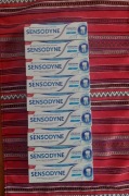 Sensodyne Odbudowa i Ochrona pasta do zębów 9szt.