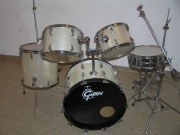 Zestaw perkusyjny Amati