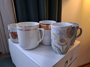 Pięć kubków z okresu Prl Ćmielów , Chodzież , Pruszków 