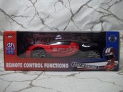 Samochód policyjny na pilota czerwony