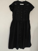 Długa sukienka, zapinana na guziczki po całości, bawełniana, L/XL