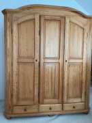 Szafa trzy drzwiowa - sosna 