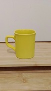 Kubek ceramiczny żółty, kwadrat, 200 ml.