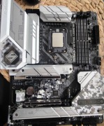 Zestaw i5-13600KF + ASRock Z790 Steel Legend Wifi