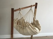 Hamak dla niemowląt ze stojakiem - La Siesta 
