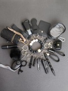 (1) Duży, czarny zestaw breloczków do samoobrony dla kobiet 