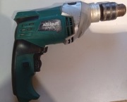 Wiertarka z udarem Makita