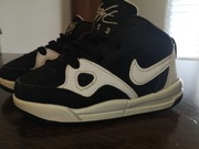 Buty sportowe Nike r. 22