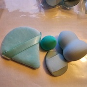 Zestaw gąbeczek do makijażu ! Trendy mini gąbeczki na palec!!