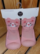 Skarpetki z gumową podeszwą - rozmiar 20