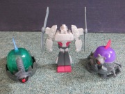 Zestaw zabawek filmowych z pewnego filmu i trans.