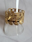 Złoty pierścionek regulowany ażurowy liście 18 mm