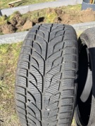 Opony zimowe Paxaro praktycznie nowe 225/40 18” 4 sztuki
