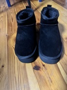 UGG Classic Ultra Mini Platform – śniegowce zamszowe, rozmiar 41