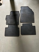 Yaris  Cross  dywaniki gumowe komplet