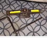 Lewarek podnośnik samochodowy toyota 