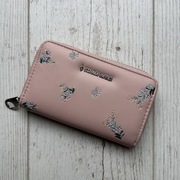 Różowy prostokątny portfel w kwiaty zamek błyskawiczny zip STRADIVARIUS