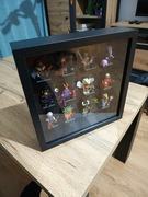 12 minifigurek z Lego seria 71047 Dungeons & Dragons z ramką