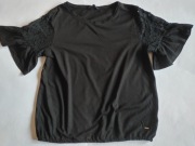 Czarna bluzka Top Secret 36