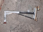 Uchwyt wysięgnik do mocowania anteny satelitarnej