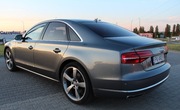 Audi A8 4.2 TDI DPF (clean diesel) quattro tiptronic