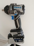 Klucz udarowy Deko 800 nm bateria zestaw ładowarka torba