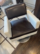 2 fotele fryzjerski regulowana wysokość