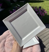 Dwa deserowe talerze