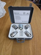 Zestaw śrub zabezpieczających Toyota - oryginalne