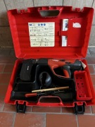 HILTI DX460 osadzak wbijak prochowy do betonu, stali