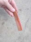 Grzebień grzebyk czerwony pomarańczowy 12cm PRL kolekcjonerski