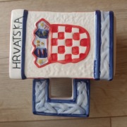 Ceramiczy kubek do picia wys. 11 cm- Chorwacja  -pamiątka.