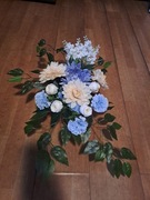 Stroik na cmentarz obciążony