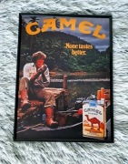 Plakat w ramce 30x40 Camel – Ikona Stylu Vintage 