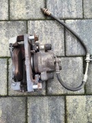 Zacisk prawy przód Toyota Yaris III