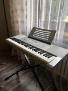 Keyboard Casio LK-280 z podświetlanymi klawiszami + Statyw + Pedał sustain