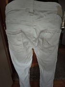 Spodnie Bermudy rybaczki jeansowe białe r 40